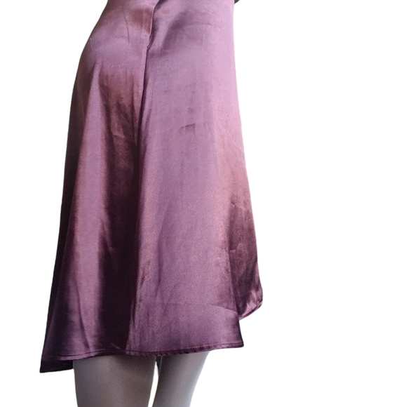 SOLD || H&M || Knee Length Silk Skirt - Picture 3 of 8